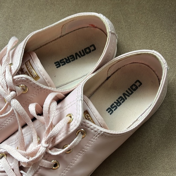 Wmns Chuck Taylor All Star Dainty Ox 'Dust Pink' - Picture 3 of 11